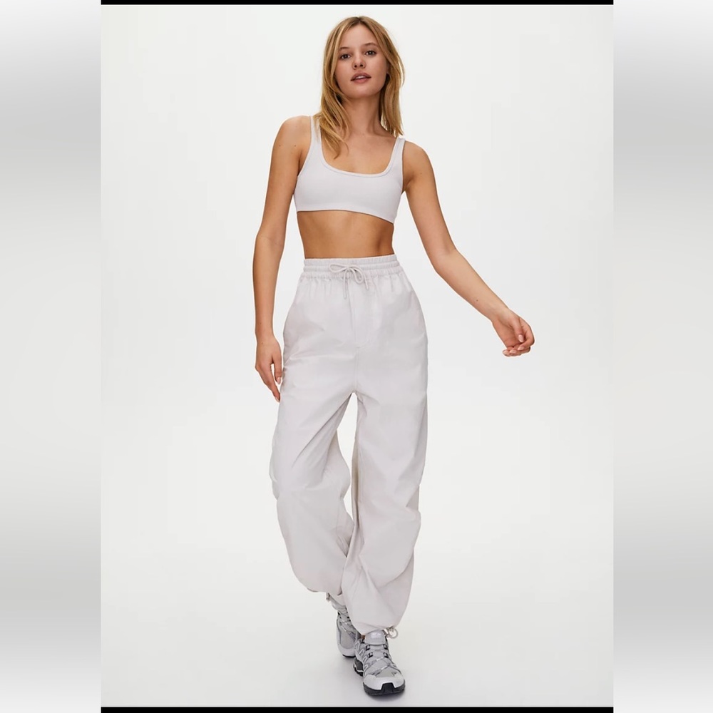 ARITZIA // TNA Bel Air Oversized Pant in Dark Spruce Green XS